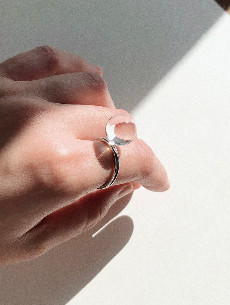 Solo Sphere Ring - Large Clear