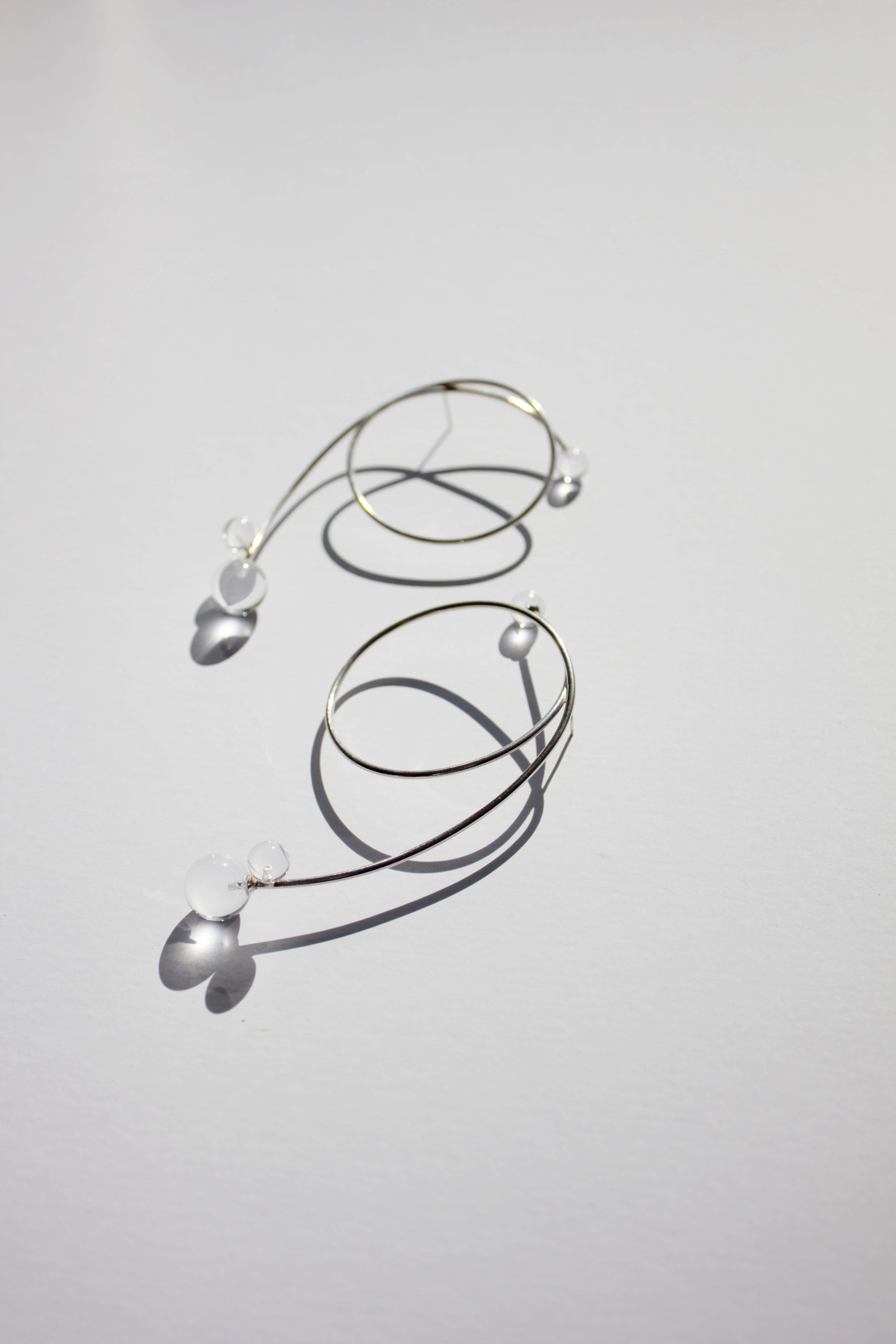 FLOW STATEMENT EARRINGS image 0
