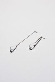RAINDROP ASYMMETRIC EARRINGS image 0