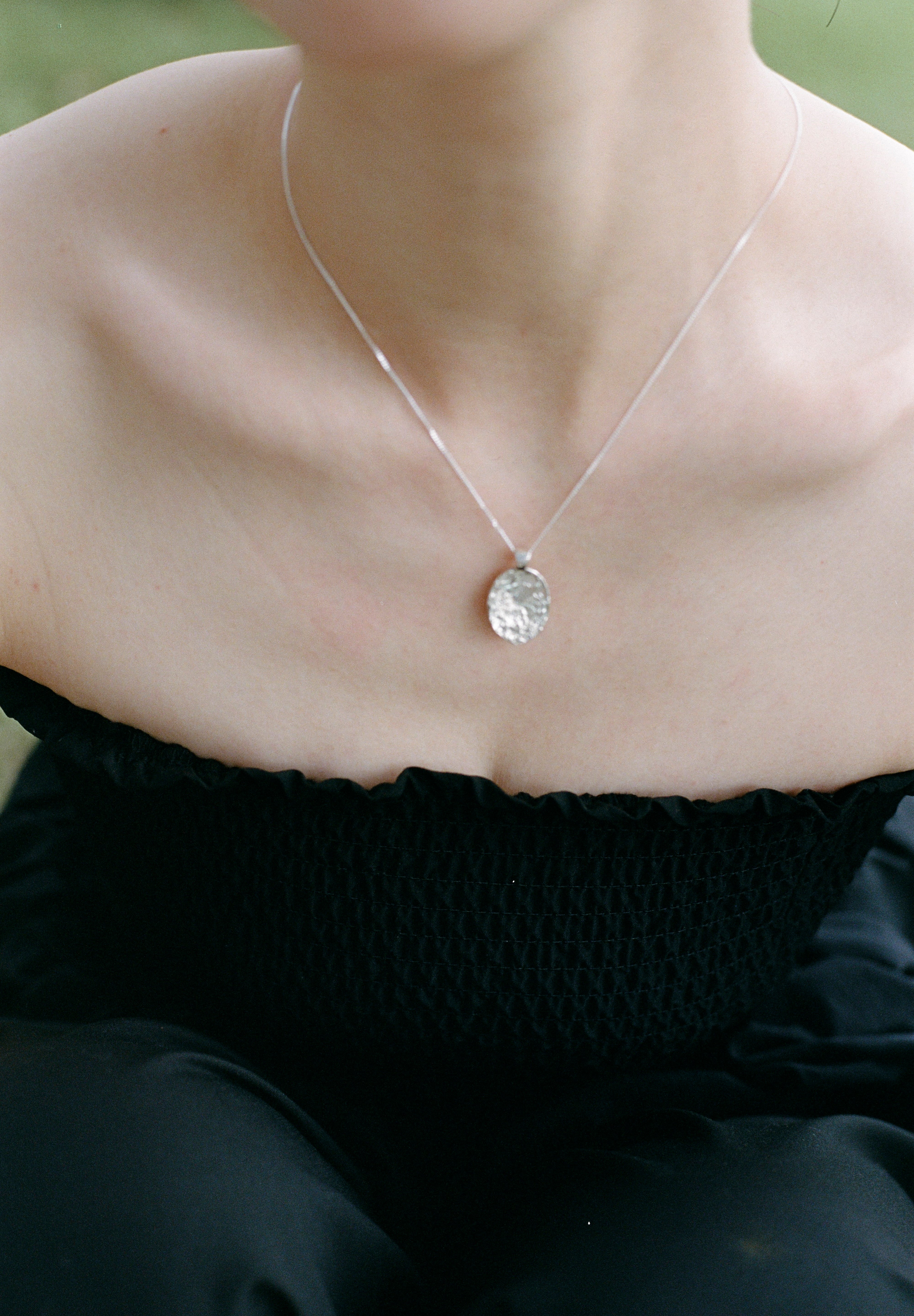 Faint Halo – Small