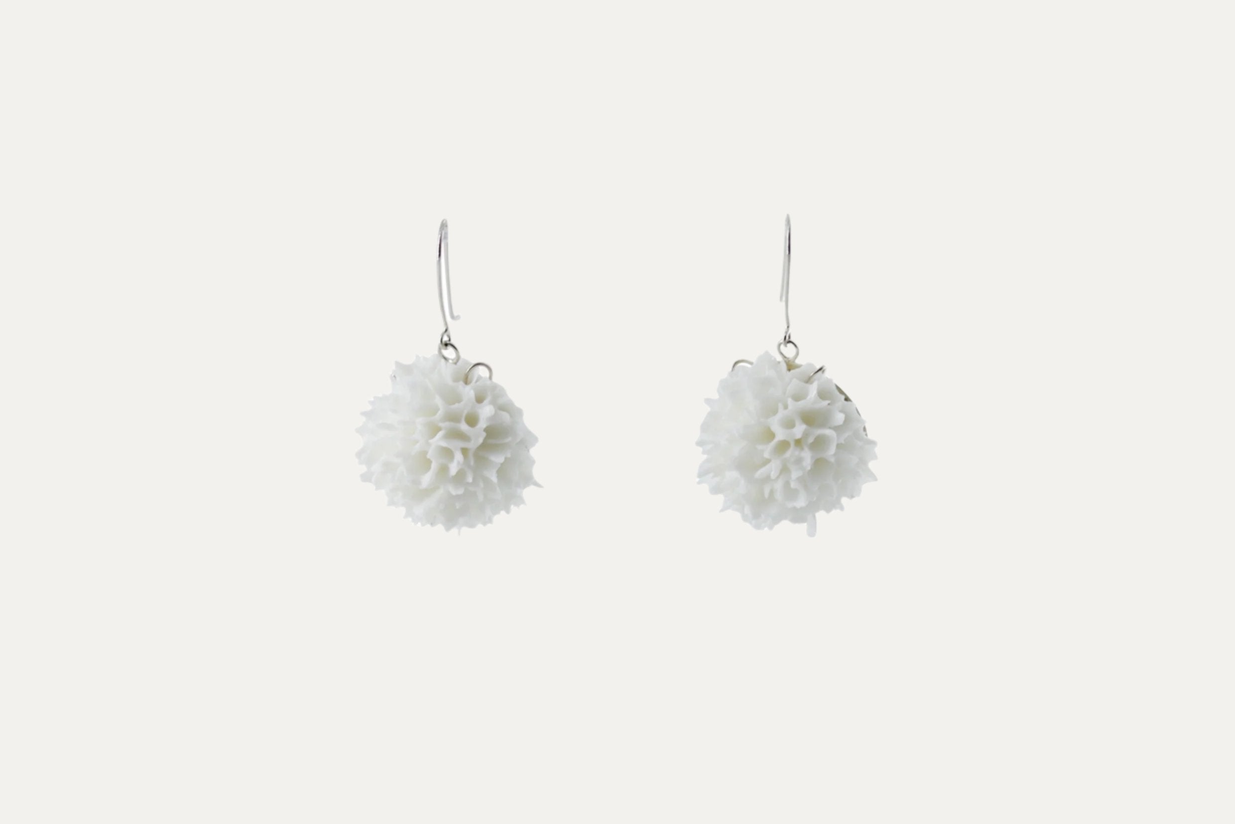 WHITE EARRINGS image 0