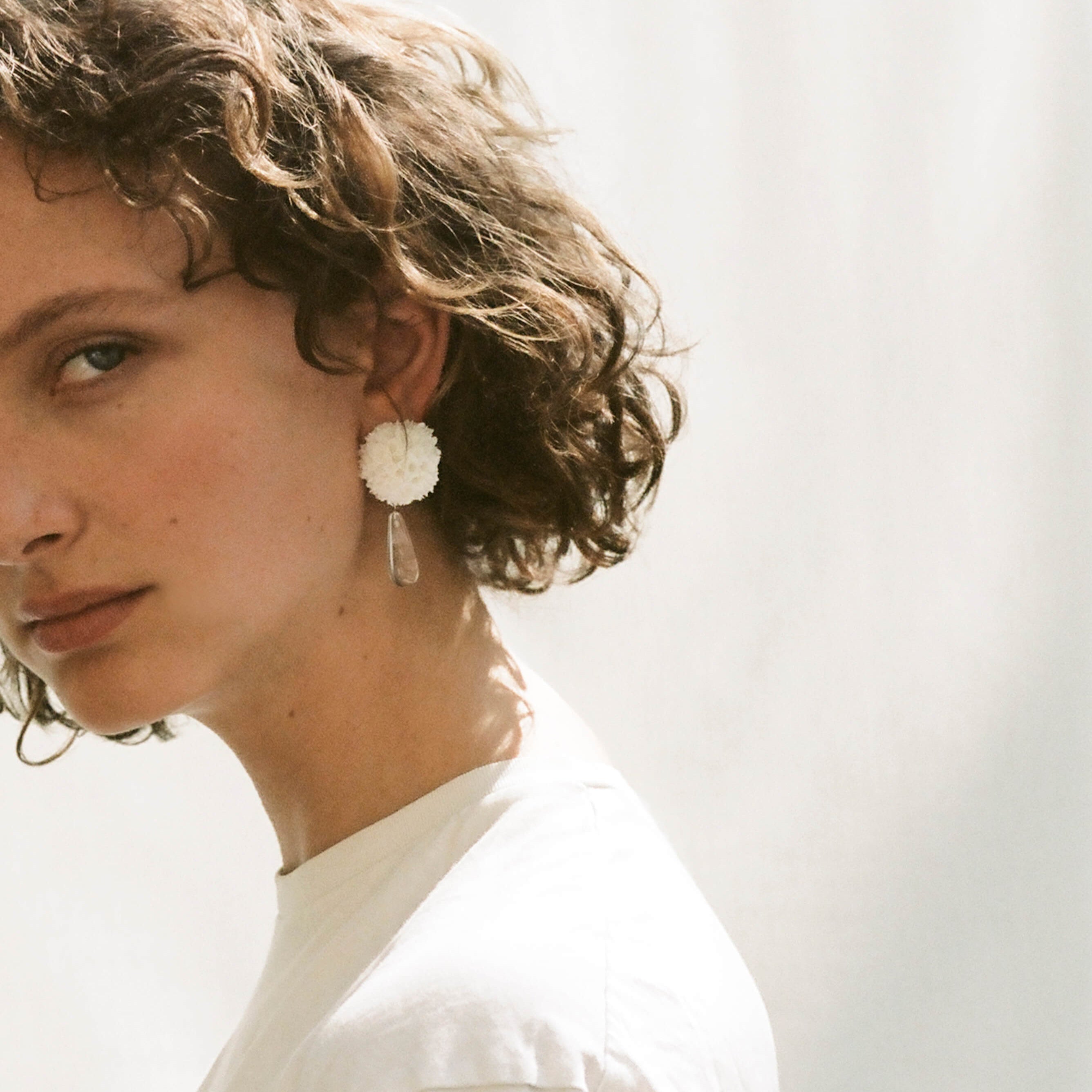 WHITE  CRYSTAL DROP EAR STUDS image 3