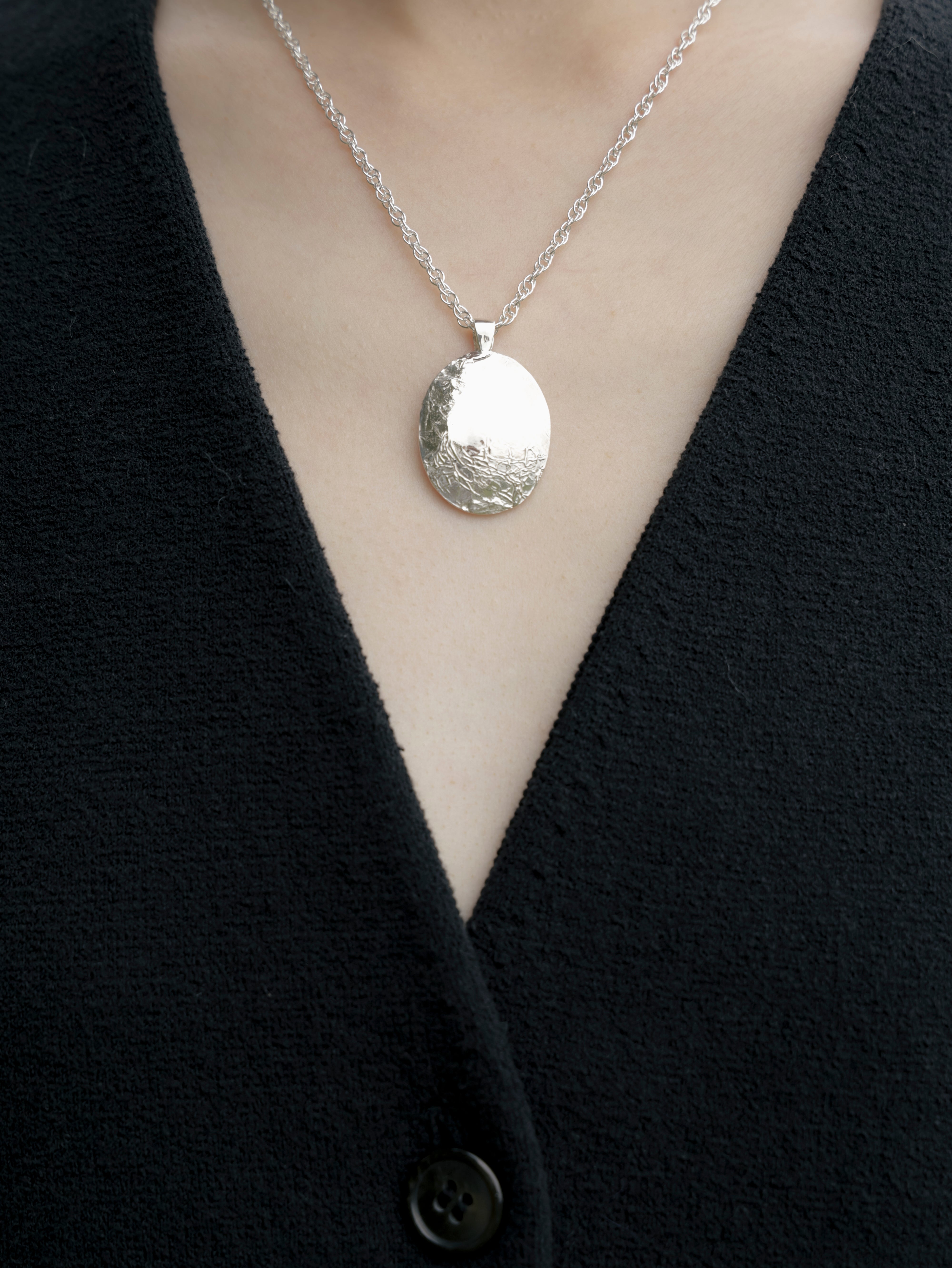 Faint Halo  – Medium