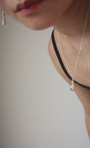 Quiet Current – Line Necklace