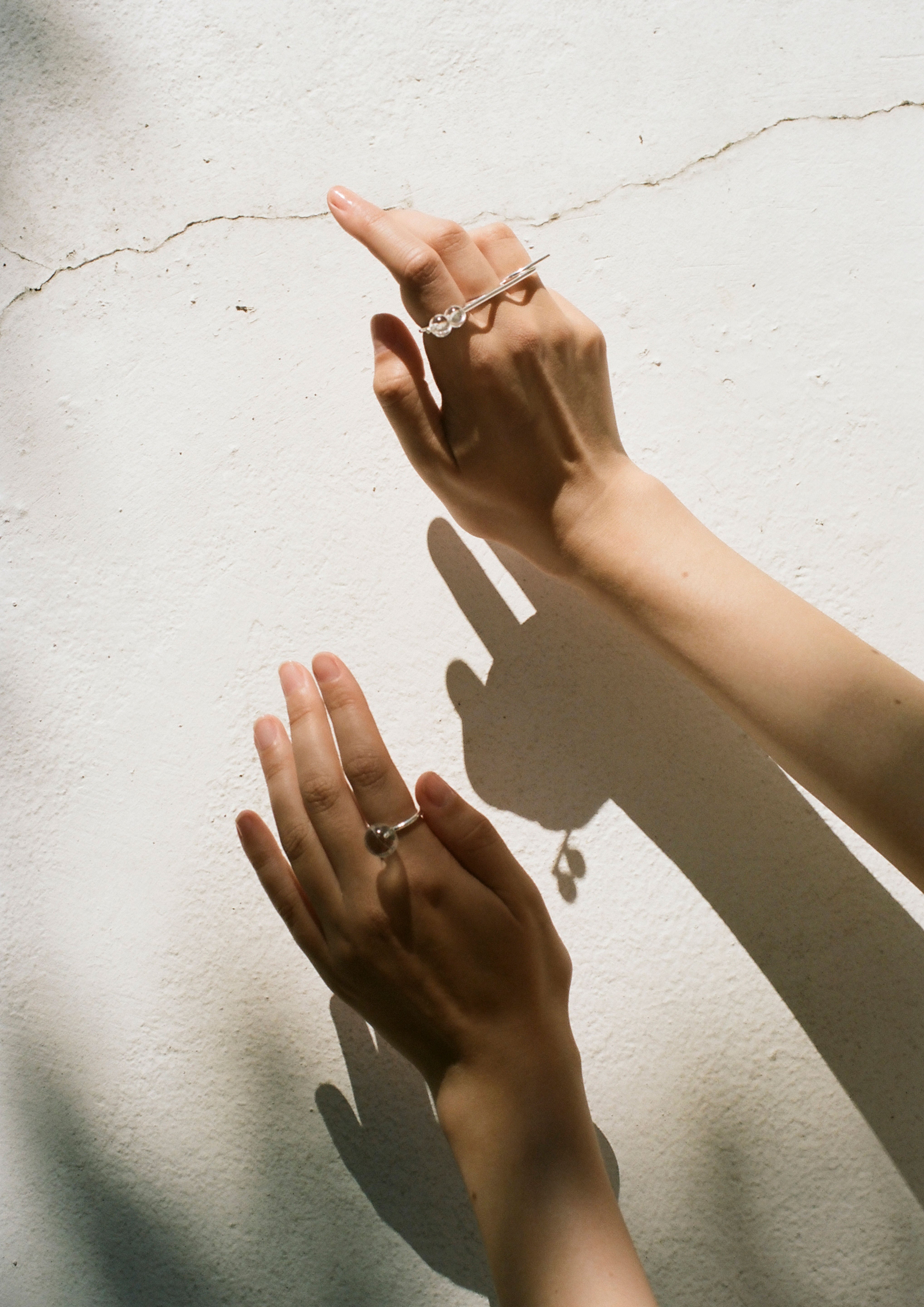 THREE FINGER RING image 1